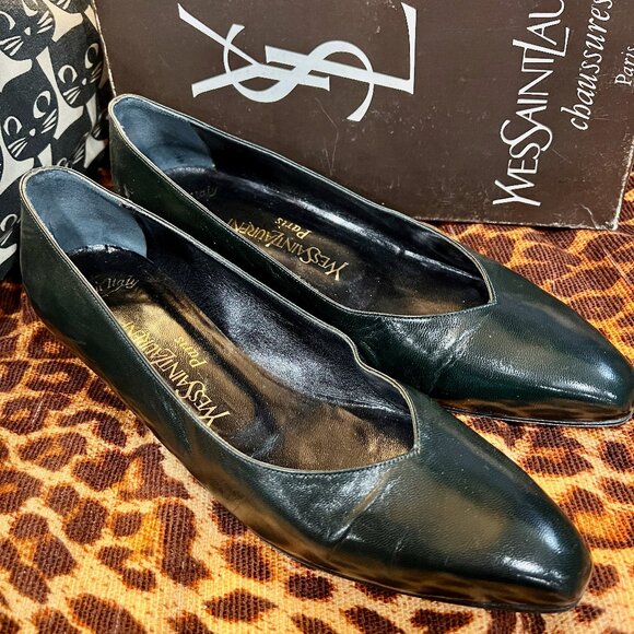 Vintage Yves Saint Laurent Shoes (NOS) - Picture 5 of 7